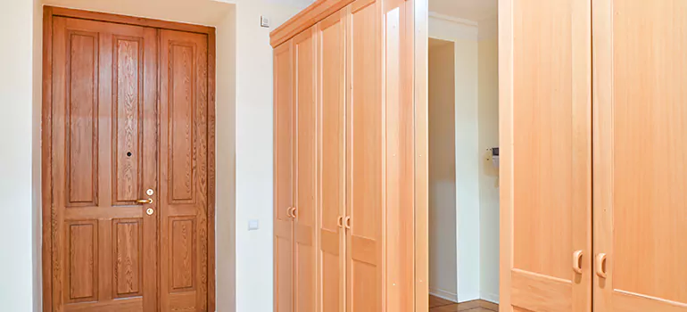 Glass Closet Door Repair in Tamiami, FL